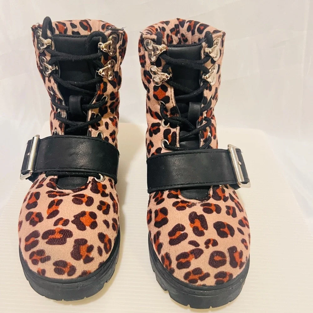 Girls Cheetah Print Boots Low Heel Buckle lace up size 12 - Picture 3 of 5